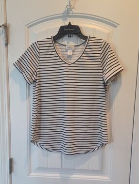 Linda Leal Womens Black/White Striped V-Neck Knit Stretch T-Shirt Size S
